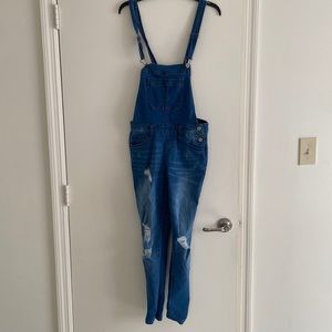 Skinny overalls